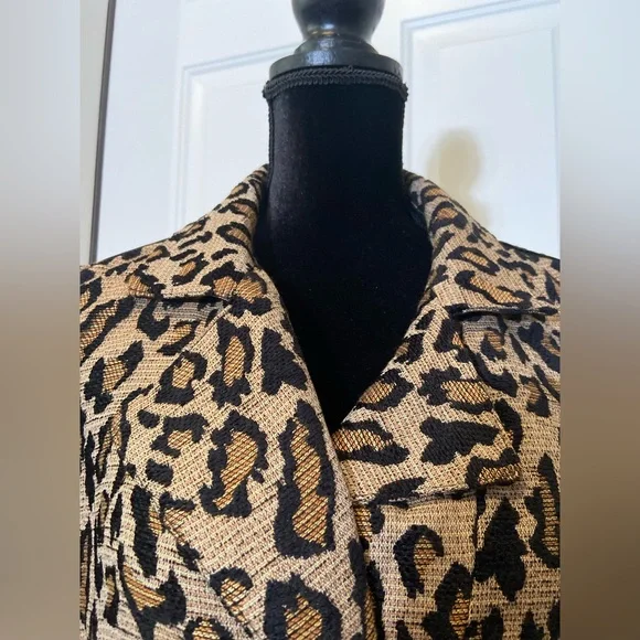 Chico’s~NWT~Jacquard~Leopard Print~Faux Leather Detail~Lined~Moto Jacket~Size 3 - Picture 4 of 16